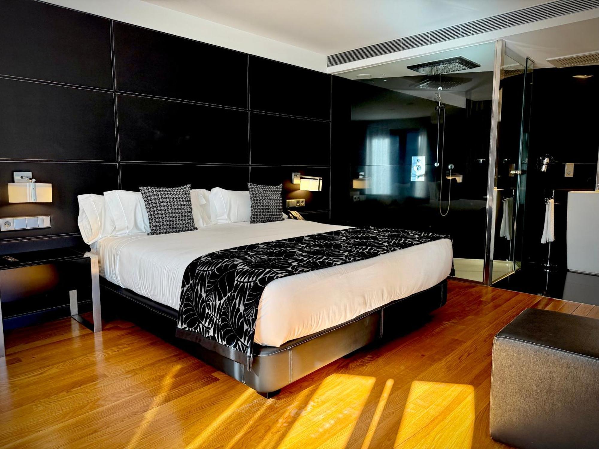 Hotel Inffinit Vigo Exterior foto